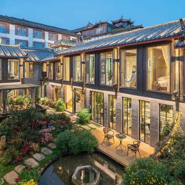 Jingli Yishu Boutique Inn、麗江市のホテル
