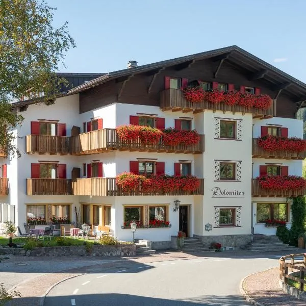 Hotel Dolomiten, hotel v destinaci Monguelfo