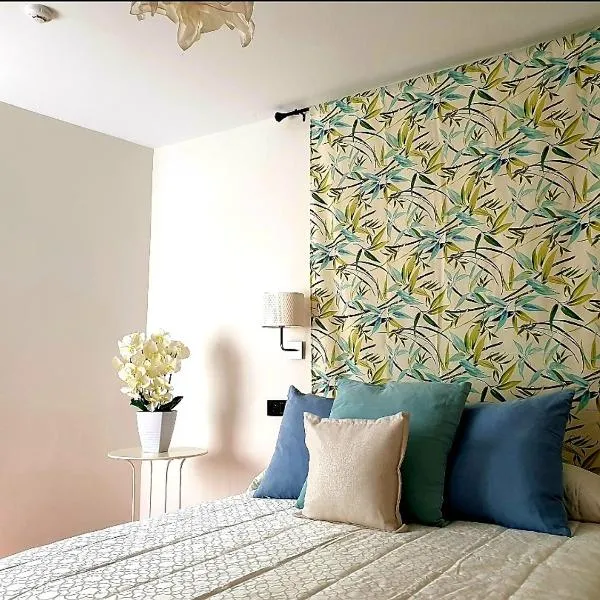 LHome, hotel in Seville