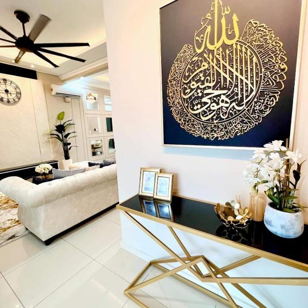 FARIDZ Homestay at Myra Saujana, Kampong Simpang Empat