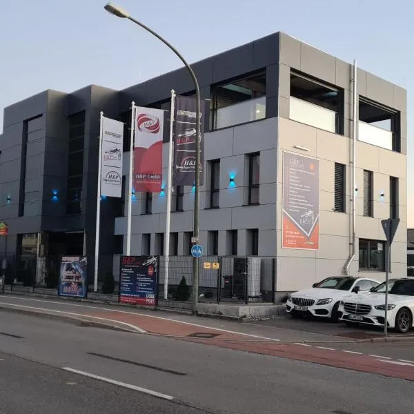 HP Apartments, hotel u gradu Noj-Ulm