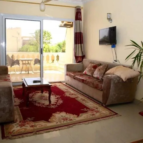 Egypt sun accommodation Spiritualities, hôtel à Louxor