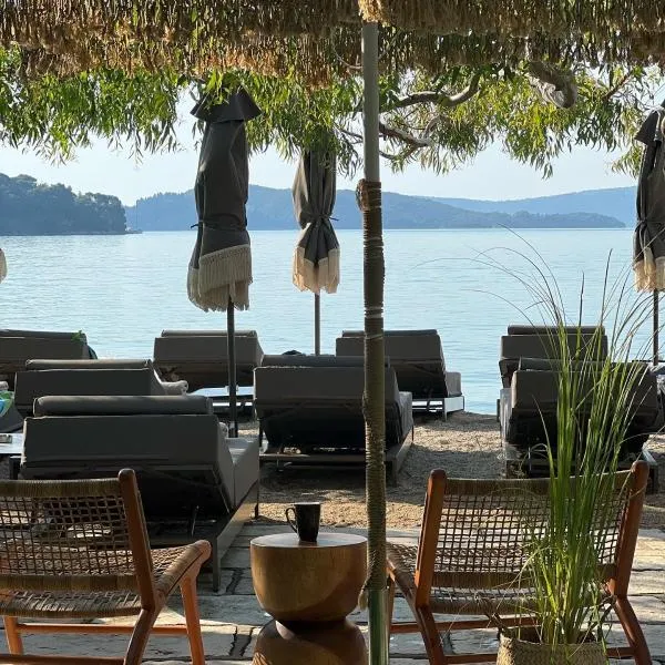 Eva Beach Hotel Lefkada, hotel en Nydri