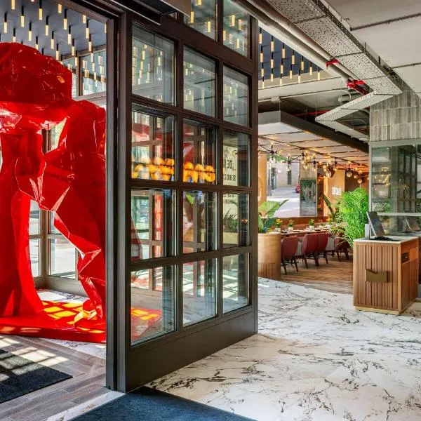 Radisson RED Madrid, hotel v destinaci Madrid