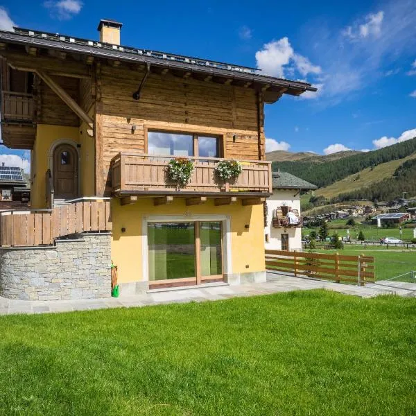Chalet 4 Stagioni - AlpineEscape, hotel in Livigno