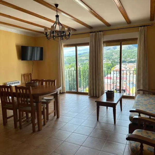 Apartamentos Cuesta de la Cruz, hotel v destinaci Caravaca de la Cruz