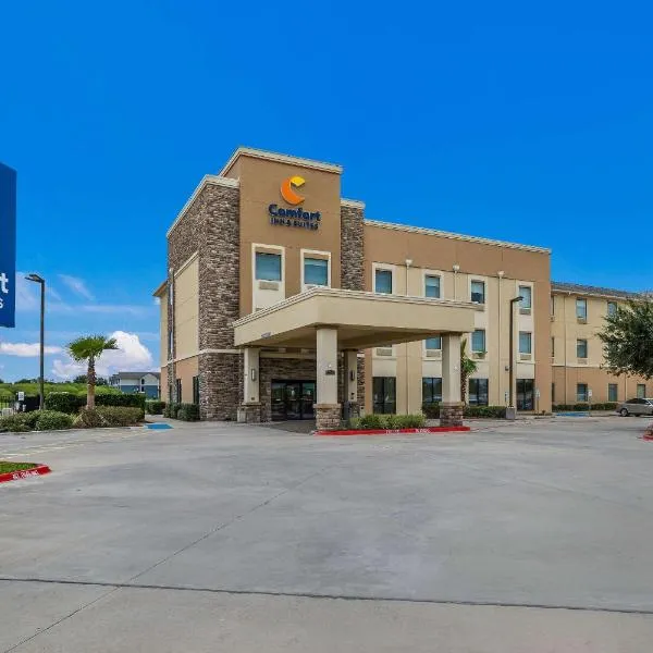 Comfort Inn & Suites Victoria North, hotel v destinaci Victoria