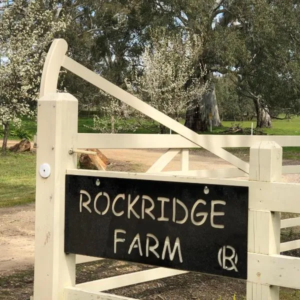 Rockridge Farm، فندق في Mount Pleasant