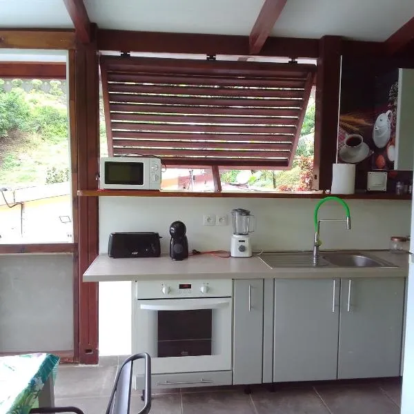 La Poulette amazonienne, hotel en La Mauny