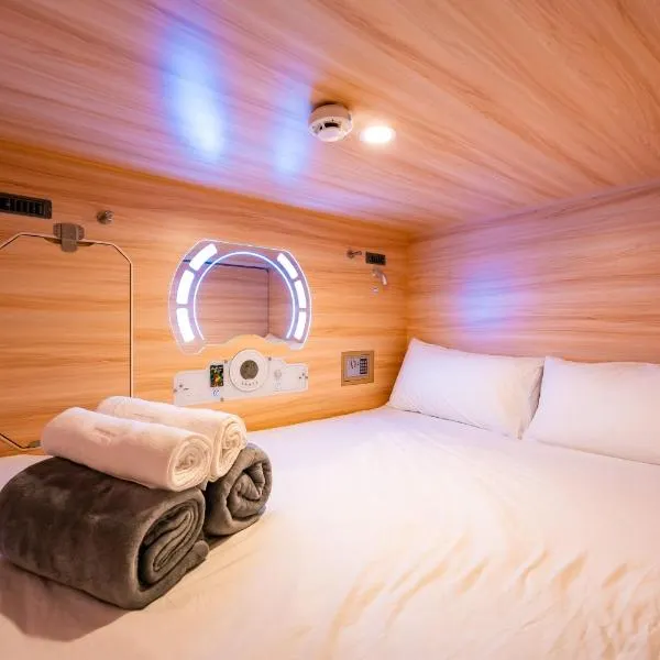 Jpod Capsule Hotel, hotel in Kota Kinabalu