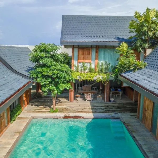 Ayom Java Village Solo, hotel i Surakarta