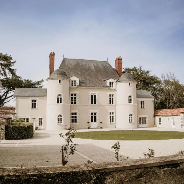 Domaine de La Mazure, hôtel à La Chapelle-Basse-Mer