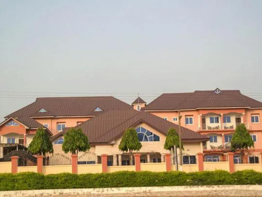 Yakam Hotel Limited, hotel v destinaci Kintampo