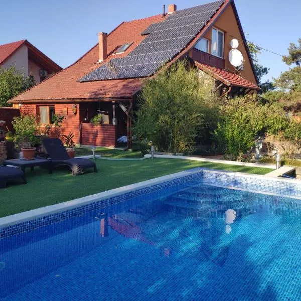 Karolina Apartment, hotel in Békéscsaba