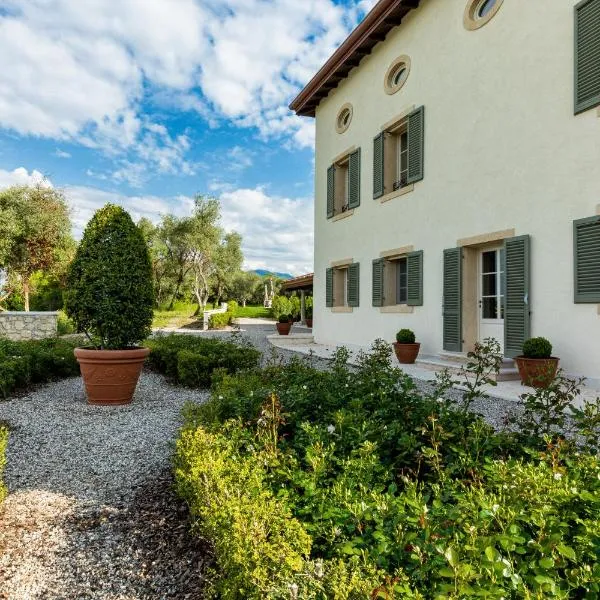 CORTE SAGGIN Charme Relais, hotel in San Pietro in Cariano