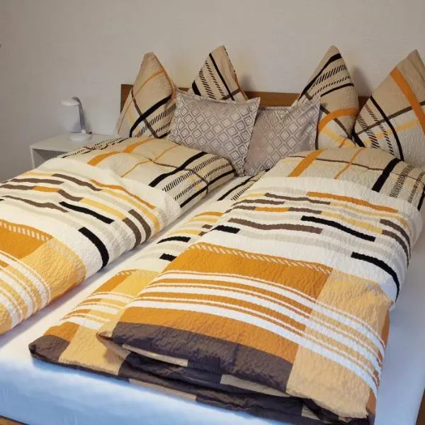 Gasthaus Hirschen AG, Oberiberg, hotel in Oberiberg