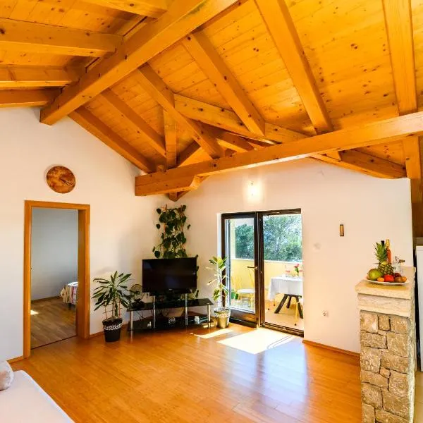 Apartman Marina, hotel in Martinšćica