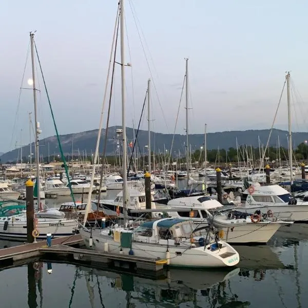 Apartamento Puerto Deportivo Marina de Santander, hotel in Santander