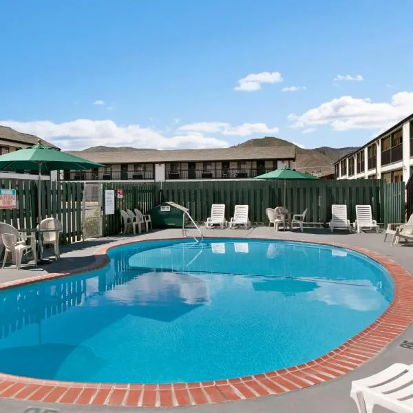 Travelodge by Wyndham Wenatchee, hotel in Wenatchee