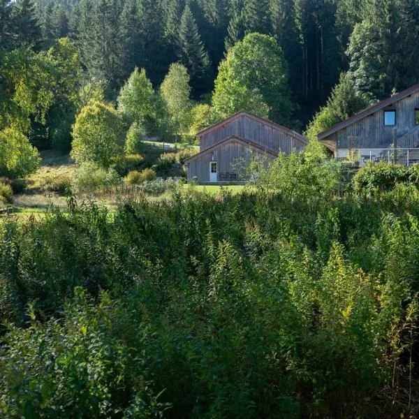 Auberge De La Poulcière, hotel u gradu Žerarme