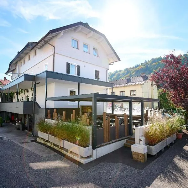 Wallner - Hotel & Wirt, hotel em Arnoldstein