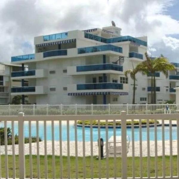 Beautiful beachside apartment w/ terrace, balcony., Arenas
