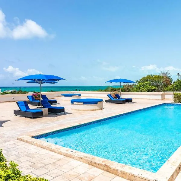 Sea Esta Studio II - Ocean Views from Pool!, hotell sihtkohas Turtle Cove