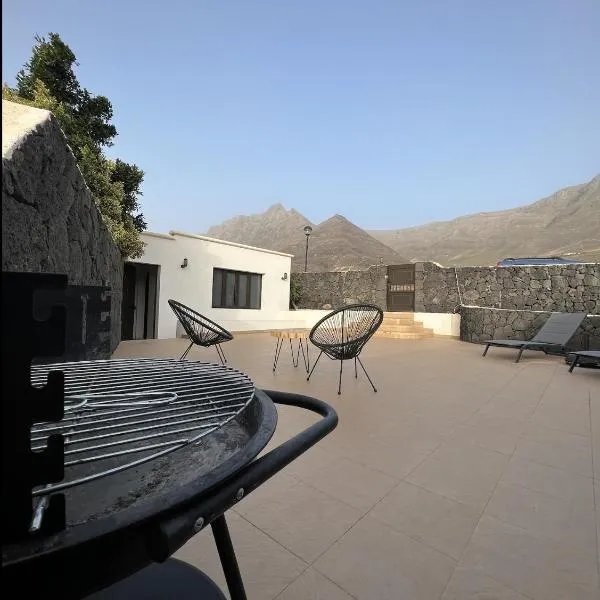 BUNGALOW APARTAMENTO SOL, hotel v destinaci Famara