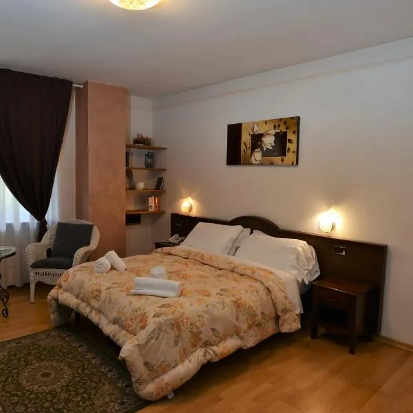 Hotel Marianna，羅卡皮耶托雷的飯店