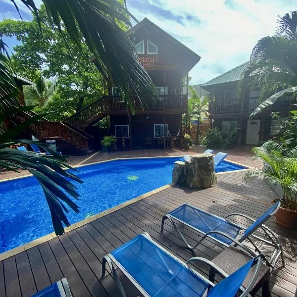 The Blue Bahia Resort In Sandy Bay, hotel di Coxen Hole