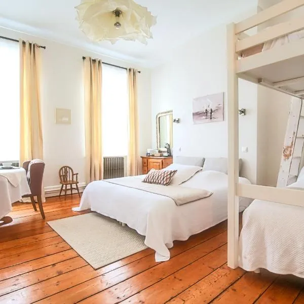 -- La main à la pâte --, hotel in Boulogne-sur-Mer