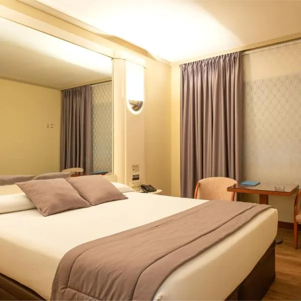 Motel Jardin, Hotel in Oleiros