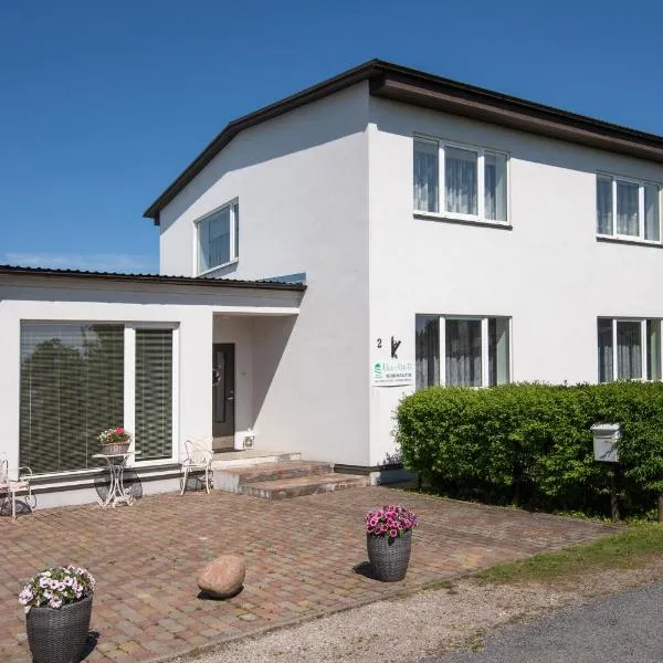 Muru Guesthouse, hótel í Kuressaare