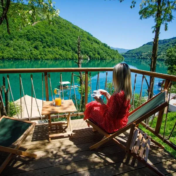 Glamping Bagrem, מלון בJablanica