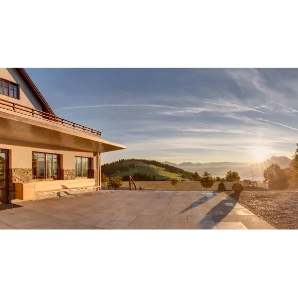 Bödele Alpenhotel，位于施瓦岑贝格的酒店