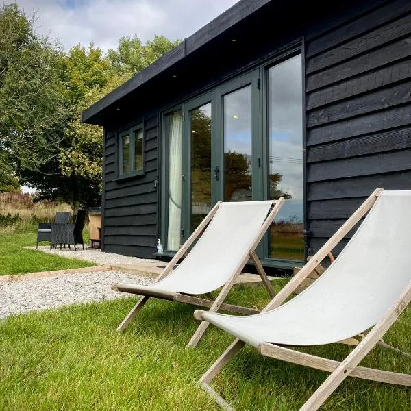 Robin's Nest (Top Cabin), hotel in Foolow