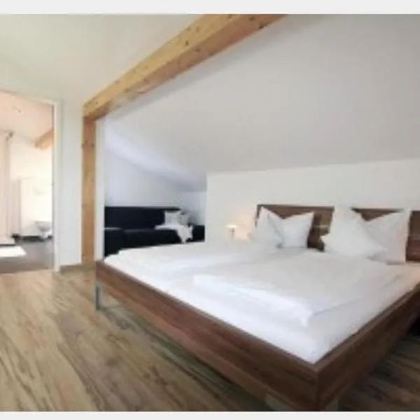 L'Ulivo Italienische Restaurant und Pension, hotel em Pleiskirchen