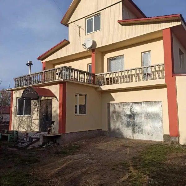 Khutorok Svergio, hotell sihtkohas Chesnovka