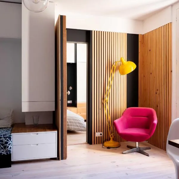 Modern appartment in the heart of Cap d'Antibes, hotel in Antibes