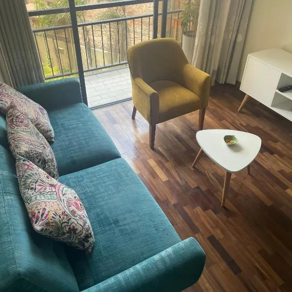 Departamento completo Surquillo/Miraflores, hotel en Lima