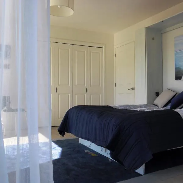 Blue Birds, ξενοδοχείο σε Oneroa