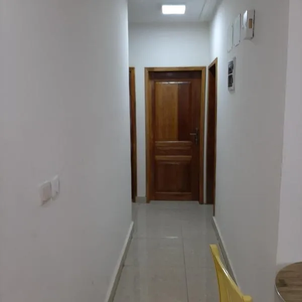 Signorile Jo, hôtel à Yaoundé