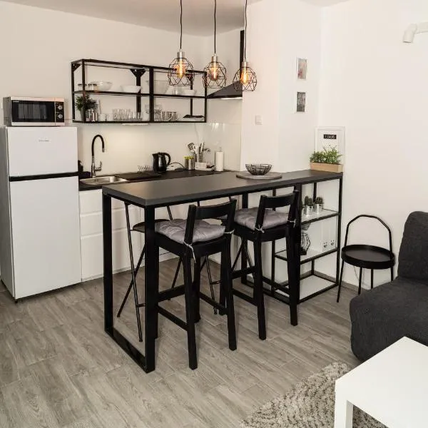 Apartman Ina, hotel v destinaci Osijek