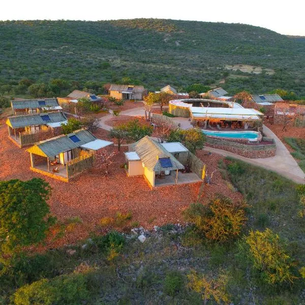 Okutala Etosha Lodge, hotel in Outjo