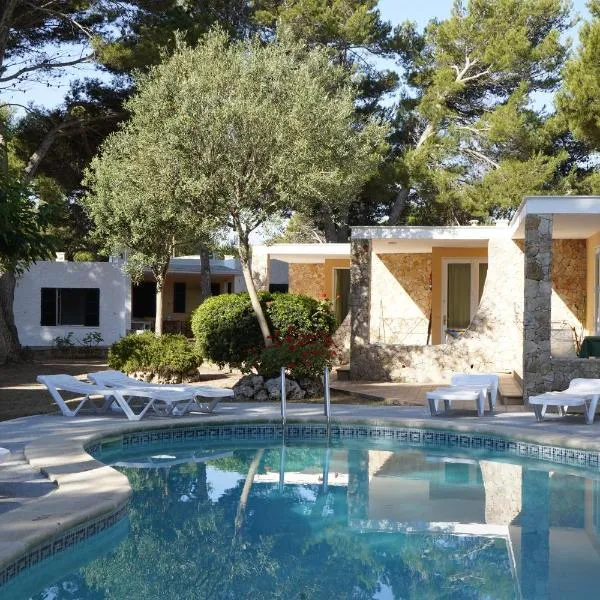 Apartamentos Playa Calan Blanes, ξενοδοχείο σε Cala en Blanes