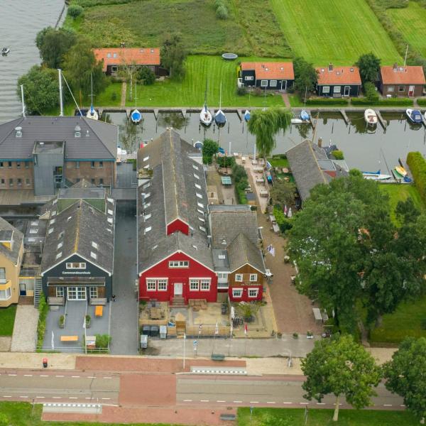 Landzicht Vakantiehuis aan de Fluessen