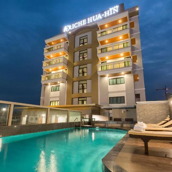 Riche Hua Hin Hotel, hotel di Hua Hin