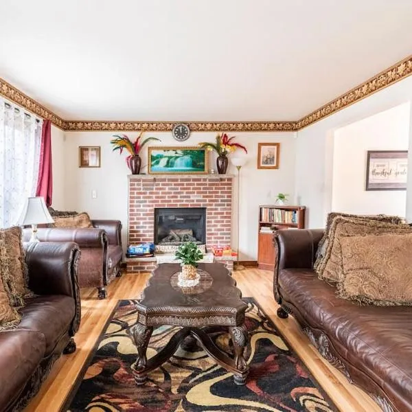 Cheerful Pocono home away from home, hotel in Albrightsville