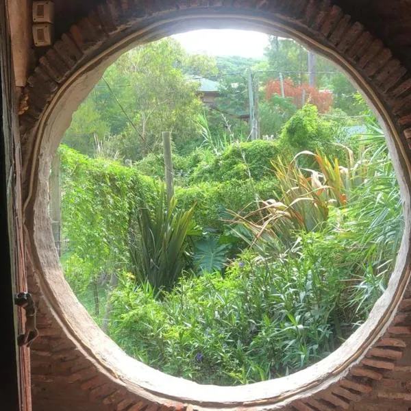 Casa Hobbit、サリナスのホテル