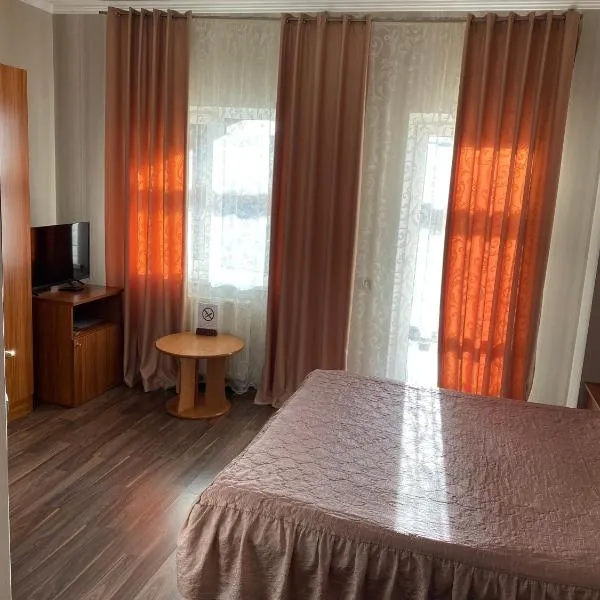 Aquarius, hotel in Podgortsy